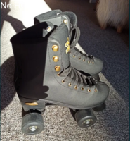 Women's roller skates size 38 Practically new